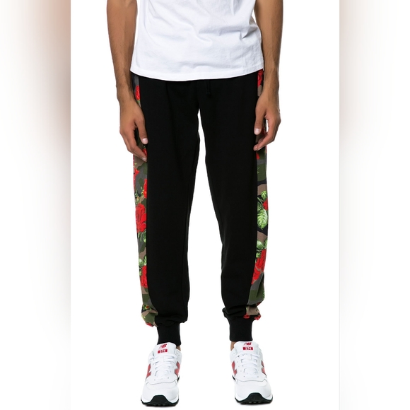 Asphalt Yacht Club Men's Floral Camo Jogger & Shirt Set - Picture 3 of 16